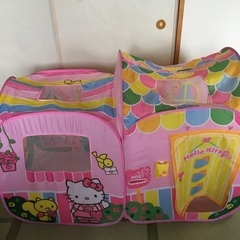 ハローキティテント　サンリオの画像
