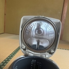 炊飯器　10号炊きまでできますの画像