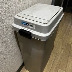 【再募集】ゴミ箱　1/14取引可