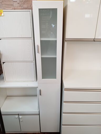 すき間収納　収納棚　スリムチェスト　ホワイト　白　サイズ（約）幅30×奥41×高183　　■近隣配送無料 買取GO‼　栄和店
