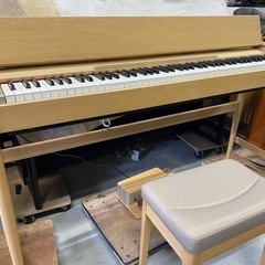 超お薦め品‼️美品‼️ローランド&カリモク kiyola KF-...