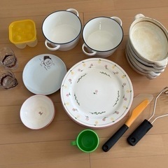 【差し上げます】アフタヌーンティーやOXO等の食器、グラス、調理器具