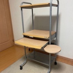 パソコンラック