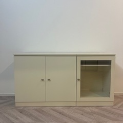キャビネット　オフホワイト　美品