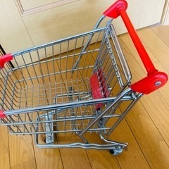 ［インテリアに！]ミニショッピングカートの画像
