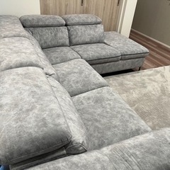 ソファーの画像