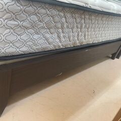 ダブルベッド　マットレス付き　ダークブラウンの画像