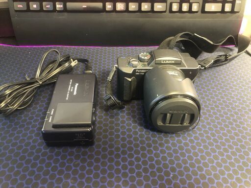 取引中　限界激安最終セール【引取限定】デジカメ　Panasonic　LUMIX　DMC-FZ2