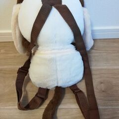 ウサギのぬいぐるみのリュックの画像