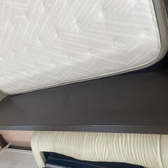ダブルベッド　ニトリ　マットレス付きの画像
