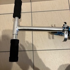 折りたたみキックスクーターの画像