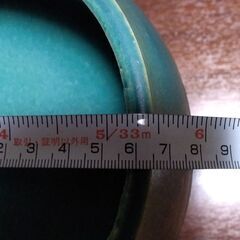 生け花鉢？