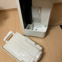 プラズマクラスター　KC-700Y4-W シャープの画像