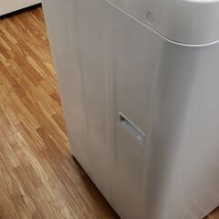 YAMADA　2020年製　5.0kg全自動洗濯機　※給水ホース欠品　YWM-T50H1の画像