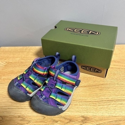 keen キッズサンダル 13.5