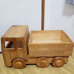 (お値下げ)　木製のトラック　おもちゃ収納