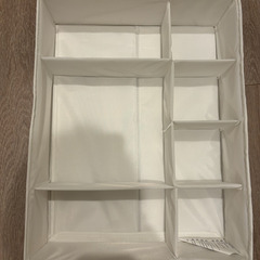 【値下げ】IKEA・SKUBB ボックス 仕切り付き・ホワイトの画像