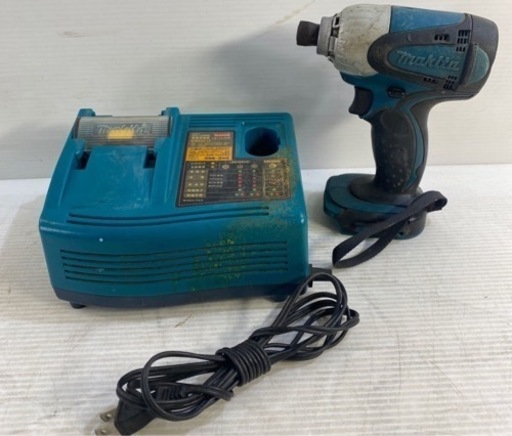 【商談中】バッテリー無し マキタ makita インパクトドライバ 充電器 DC14RB 状態込み 中古