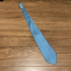 ブルガリ　ネクタイ　青