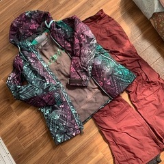 Volcom/ボルコム　上下レディースウェアセット3点セット