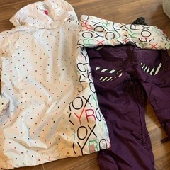 ROXY ロキシー　スノーボードレディースウェアセット　Sサイズの画像
