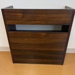 【値下げしました】収納棚　電気コード収納家具
