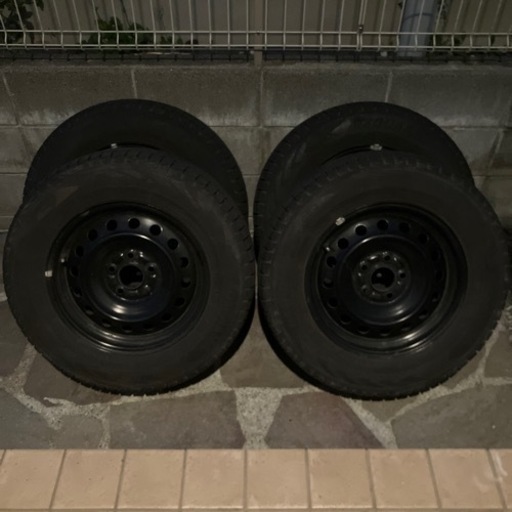 16インチ　スチールホイール　三菱デリカD5にて使用