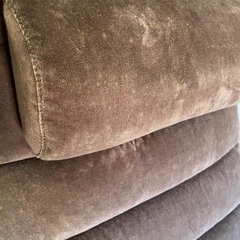 【決まりました】IKEAオットマン付きチェアの画像