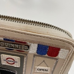 lulu guinness カードケースの画像
