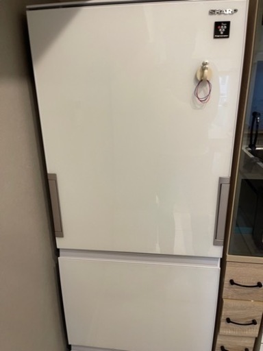 シャープ SJ-GW35G-W 3ドア プラズマクラスター冷蔵庫 (350L・どっちもドア) ホワイト系