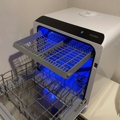 水道いらずのタンク式食器洗い乾燥機 「ラクア」の画像