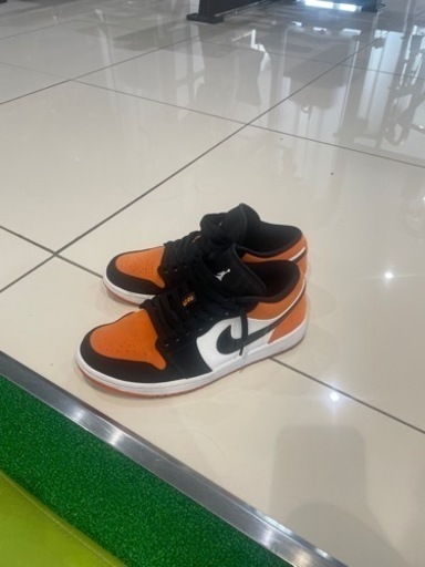 エアジョーダン1 ロー シャッタードバックボード