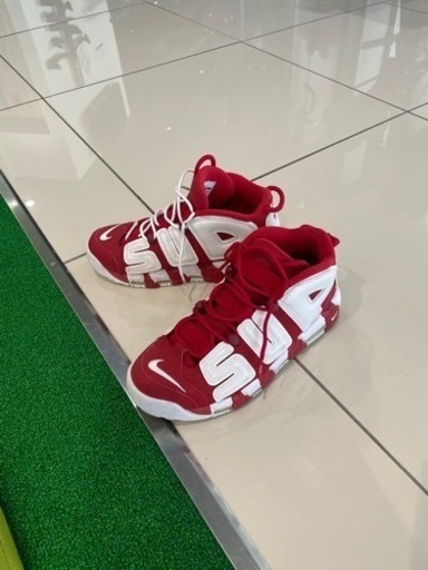 エアモアアップテンポ supremeコラボ ホワイトレッド