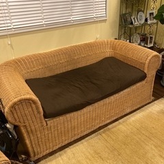 アジアンティスト　ラタンソファー【値下げしました】の画像