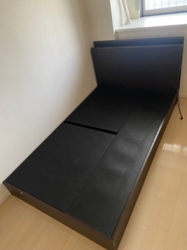 セミダブル　ベッド　フレーム