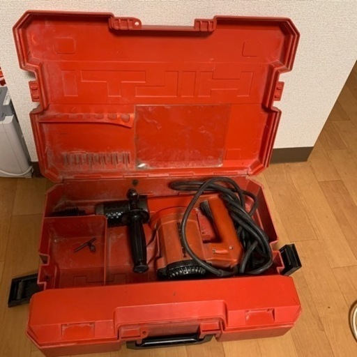 値下げ　HILTI ヒルティ 電動 ハンマードリル TE22 はつり機 ハンマードリル