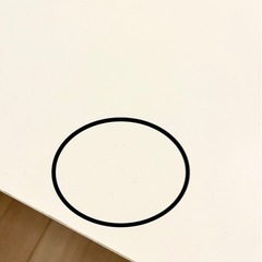 ※値下げしました【目立ったキズ・汚れなし】BoConceptダイニングテーブルの画像