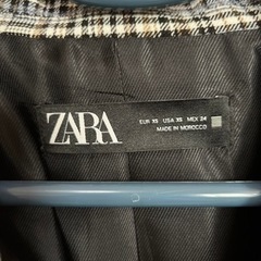 ZARA テーラードジャケットの画像