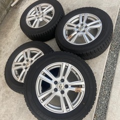 プリウス50  4本セット ホイル付きスタッドレスタイヤ