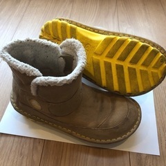 クロックス  ショートブーツの画像