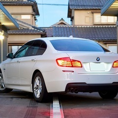 車検受けたて　BMW523d(F10)　後期Mスポ　スタッドレス付きの画像