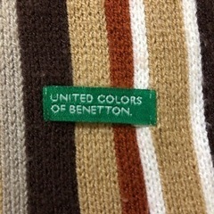 BENETTON ニットマフラーの画像