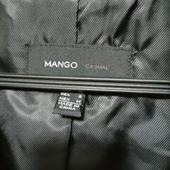 mango美品レディースコートの画像