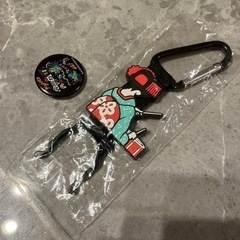 【新品】京都大作戦 ペットボトルホルダー  缶バッジ　セット　2019