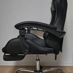 オフィスチェアの画像