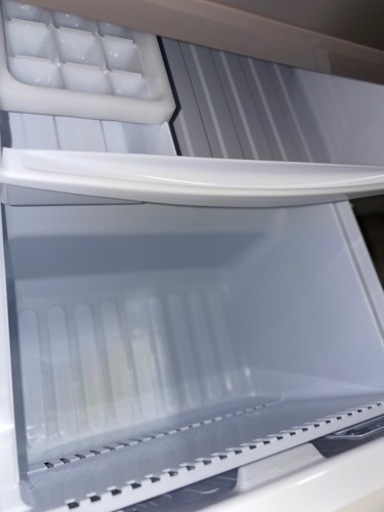 送料・設置込み可　冷蔵庫　137L SHARP 2019年