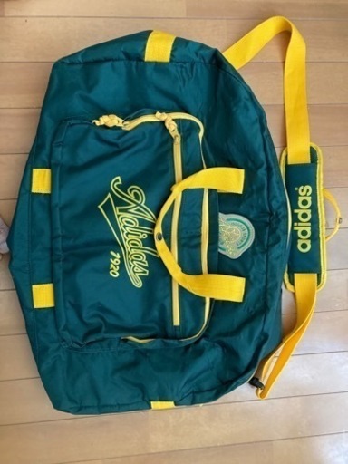 adidas  スポーツバック