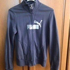 PUMAパーカートレーナーいろいろ4枚セットの画像