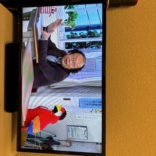 シャープ　32型液晶テレビ　LC-32H30