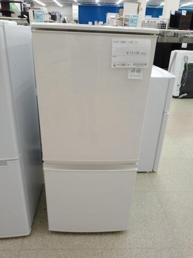 SHARP 冷蔵庫 17年製 137L      TJ2690